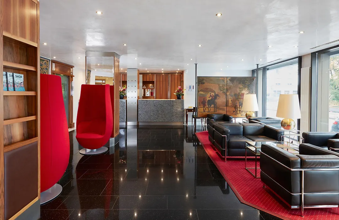 Living Hotel Düsseldorf-1